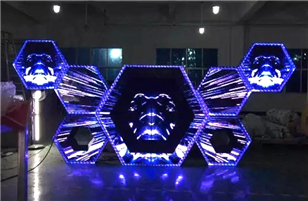 异形屏：打破常规的视觉革命